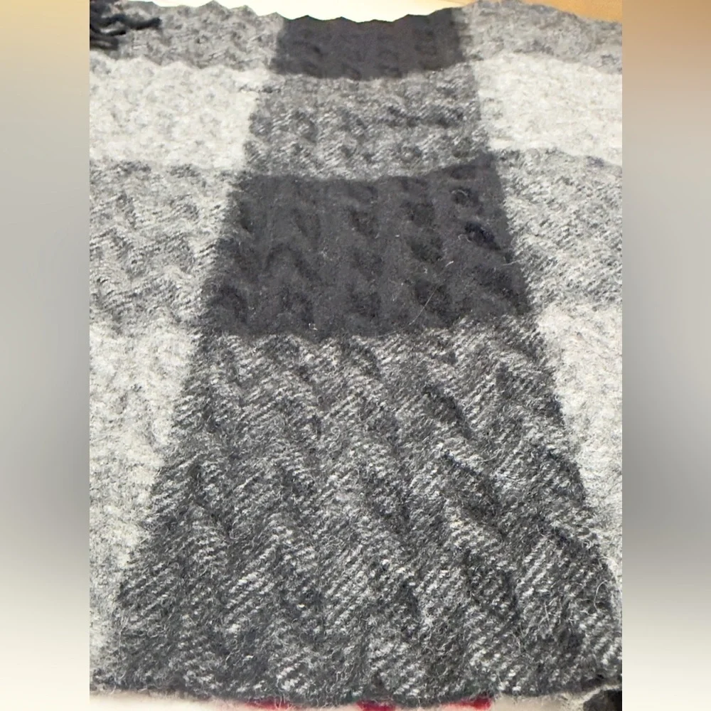Unisex Burberry Cashmere / Wool Blanket Scarf
